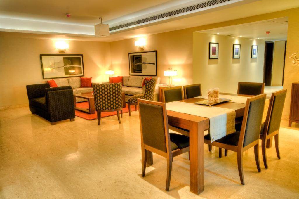 Bed and Breakfast 76 Friends Colony Neu-Delhi Exterior foto
